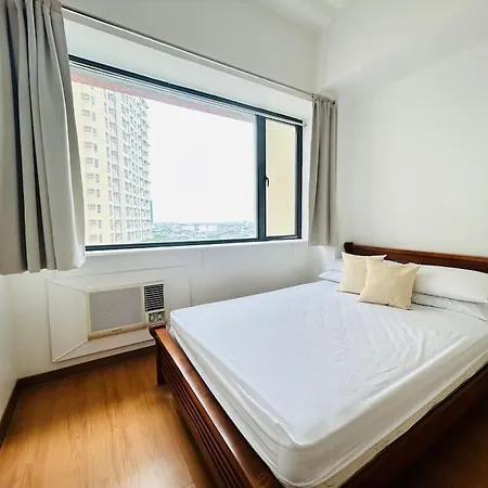 Budget Accommodation At Ace Suites By The Famous Indoor Water Spa