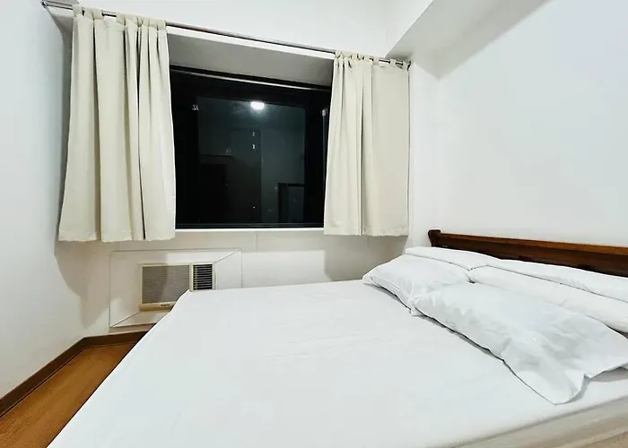 Apartment Budget At Ace Next To The Famous Indoor Water